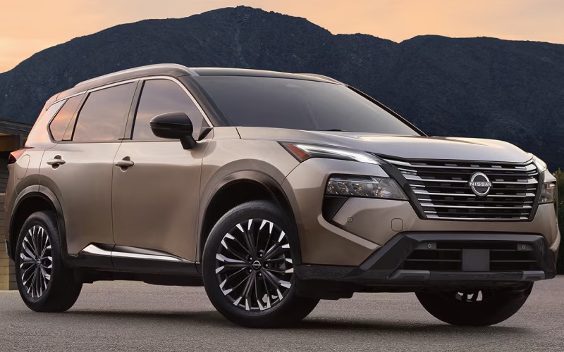2025 Beige Nissan Rogue