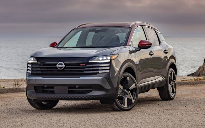 2026 Grey Nissan Kicks